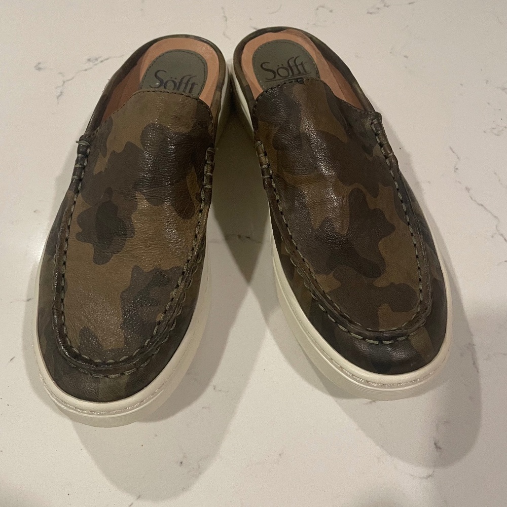 Sofft Camouflage Leather Slip-On Mules in Brown and Olive